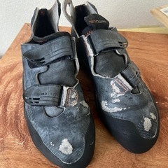 【取引中】ボルダリングシューズ