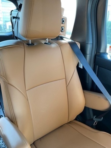 アルファード30系タイプゴールド　シートカバー