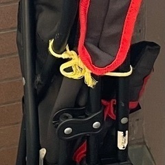 コンパクトなベビーカーです。の画像