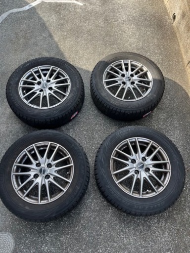 スタッドレスタイヤ　ブリヂストンブリザック185/65R14