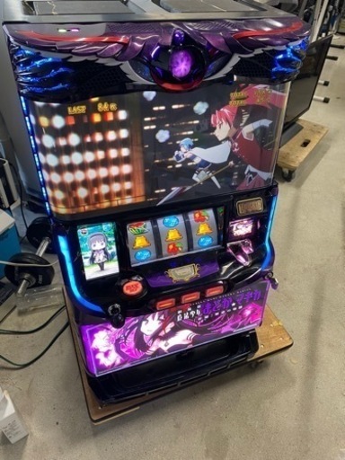 お薦め品‼️現行機種‼️レス SLOTスロット 劇場版魔法少女まどか☆マギカ [新編]叛逆の物語