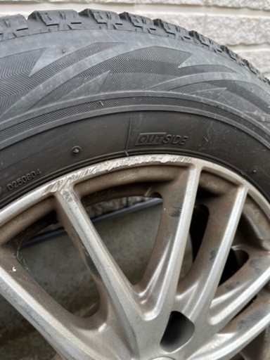 スタッドレスタイヤ　ブリヂストンブリザック185/65R14