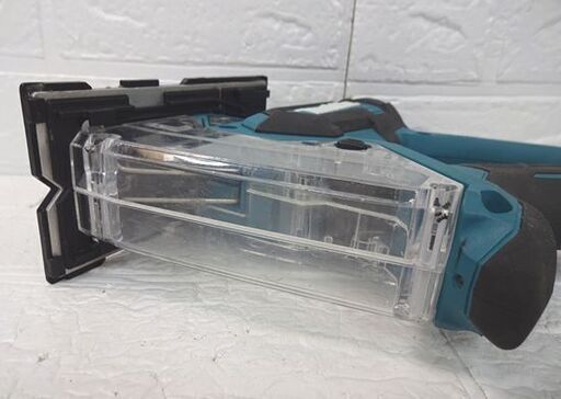 マキタ 10.8V 充電式ボードカッタ SD100D ボードの角穴あけ makita 電動工具 札幌市 白石店