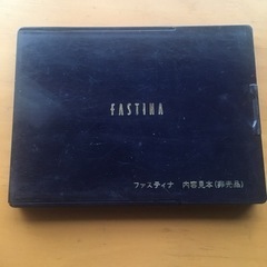 リップパレット　ファスティナの画像