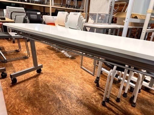 スタックテーブル　幅150 奥45 高さ70cm フォールディング