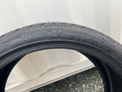 ATR SPORT  245/35ZR20 新品　1