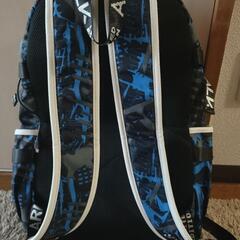 リュックサック　USBポート付　軽量　大容量の画像