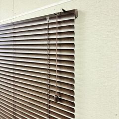 値引き 15856   ブラインドカーテン　カーテンレール   ◆大阪市内・東大阪市他 5,000円以上ご購入で無料配達いたします！◆ ※京都・高槻・枚方方面◆神戸・西宮・尼崎方面◆奈良方面、大阪南部方面　それぞれ条件付き無料配送あり！            の画像