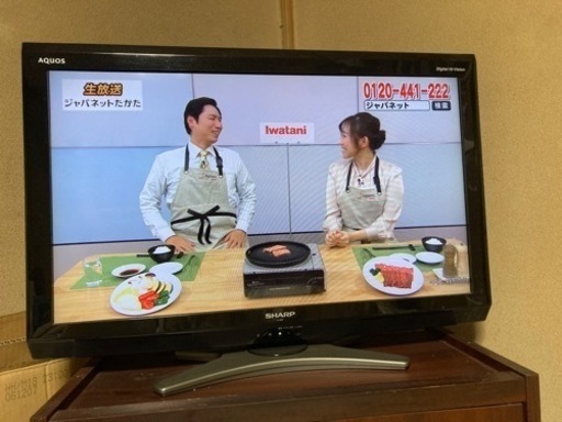 シャープ　テレビ　SHARP AQUOS　３２型　2010年購入