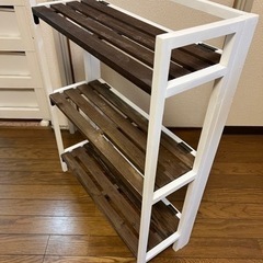 salut 棚、シェルフ(収納家具)の中古が安い！激安で譲ります