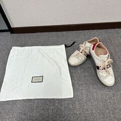 1 / 4 収納袋付c30 GUCCI ACE ローカット スニ...