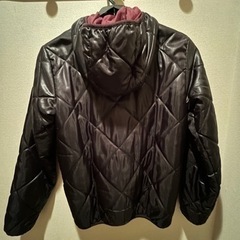 フード付きジャンパー、黒の画像