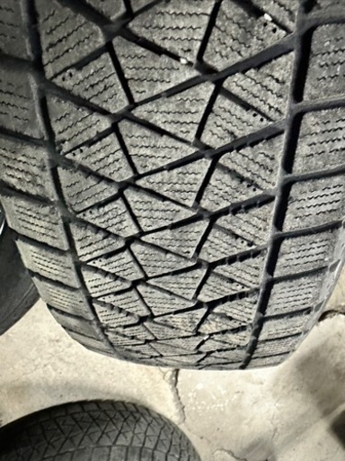 nx300に使用　空気圧センサー付属　ブリヂストン ブリザック　225/60R18 DM-V2