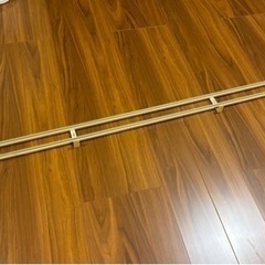 カーテンレール 暖色 180cm 取り付けビス付の画像
