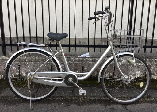 ◉お得車＜整備済＞ママチャリ・24インチ自転車・LEDオートライト・シルバー 変速なし 鍵付き