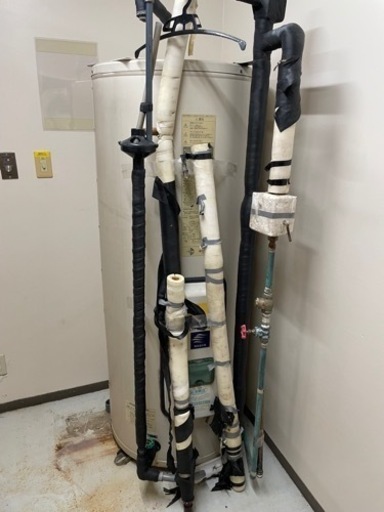 引取限定　ジャンク品　ナショナル　電気温水器　DH-370T1R