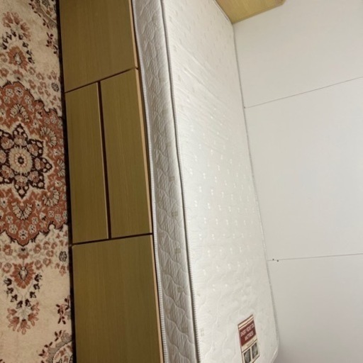 収納付きシングルベッド