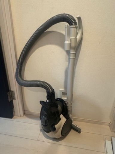 シャープ サイクロン掃除機 SHARP EC-CT12-C 2019製