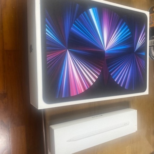 iPadPro    Appleペンシル    7万円