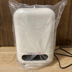 受け渡し調整中未使用アイリスオーヤマ ヒーター セラミックファン...