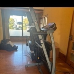ランニングマシーン　IGNIO トレッドミルR16S 差し上げます。の画像
