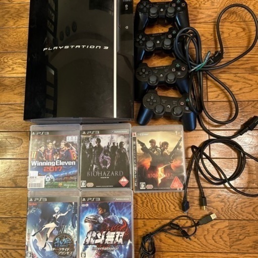 初期型　PS3 本体　接続ケーブル　コントローラー4つ　カセット5本付き