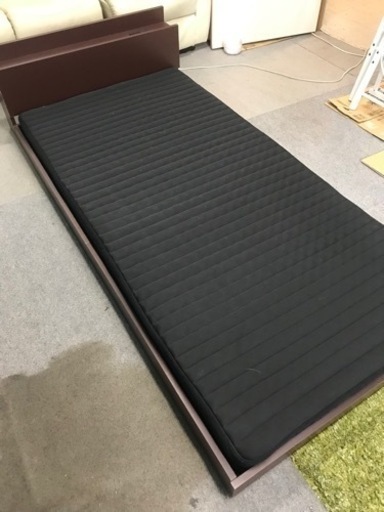 シングル　ローベッド　程度良好　コンセント2口