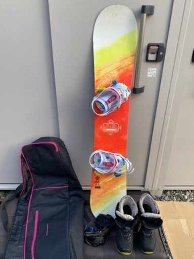 お薦め品‼️激安‼️レディース スノーボード 144cm 5点セット身長159-164cm