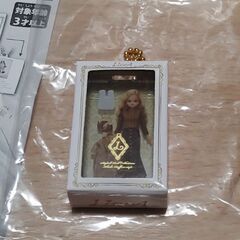 リカちゃんのガチャガチャのキーホルダーです。の画像