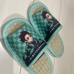 新品✨鬼滅の刃⭐️キャラクタースリッパ 2足セット‼️の画像