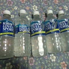 【取引成立】KIRIN ペットボトル スポーツドリンク （555...