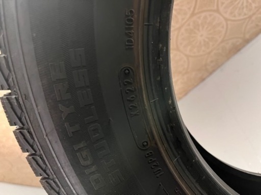 新品？バリ山　ジムニー　175/80R16 ダンロップ　スタッドレス　JA11 JA22 JB23 JB64 SJ30ジムニー　