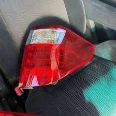 アルファード20型　テールランプ　美品の画像