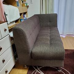 ２人掛けソファ。美品