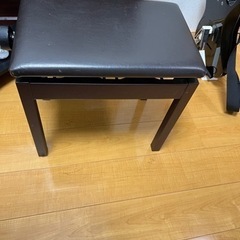 電子ピアノの画像