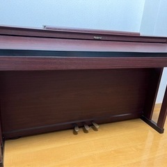 電子ピアノの画像