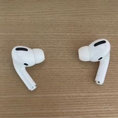 【終了しました】AirPods Pro第1世代 MWP22J/A 2019年製 ノイズありの画像