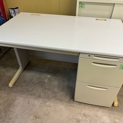 オフィス家具 / 事務机② 片袖