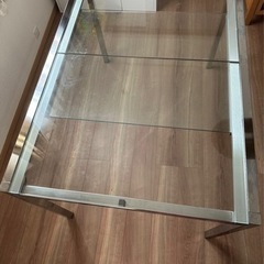 Hey！　美品！ＩＫＥＡ　拡張式　ダイニングテーブル IKEA 拡張式 ダイニングテーブル 6人掛け