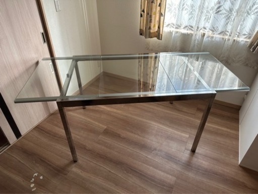 お値下げ15,000→12,000円に！【美品】伸縮式/伸長式ダイニングテーブル IKEA イケア ダイニングGLIVARP / PREBEN 透明ガラステーブル