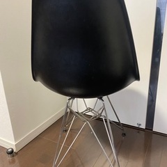 イームズチェア　リプロダクト品の画像