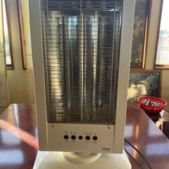 電気ストーブ縦型