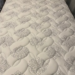 Serta（サータ）マットレス/ルミナース/セミダブルの画像