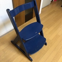 そろそろ廃棄します　チャイルド　チェアの画像