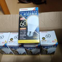 東芝LEDランプLDA8L-G/60W/2 　１個の画像