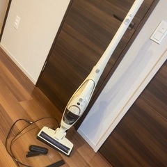 【本日終了】壊れた掃除機　スティッククリーナーの画像