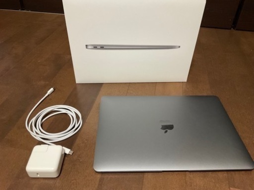 【中古】MacBookair m1 2020 スペースグレー MOFTのPCケース付き