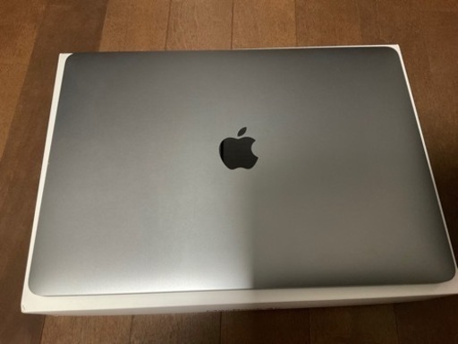 【中古】MacBookair m1 2020 スペースグレー MOFTのPCケース付き