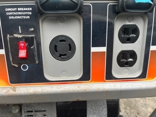 ガソリン式　発電機?プロフ必読