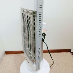 🍎山善 速暖カーボンヒーター&遠赤外線ヒーター搭載 DBC-J123の画像